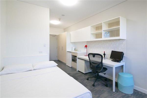 Sancta Sophia College * Sydney